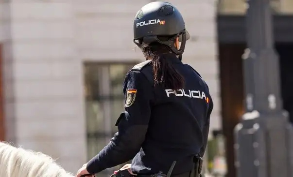 Tu plaza fija, tus beneficios asegurados