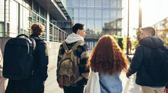Oposita se ofrece a preparar gratis a los opositores afectados por el cierre repentino de una academia en Madrid